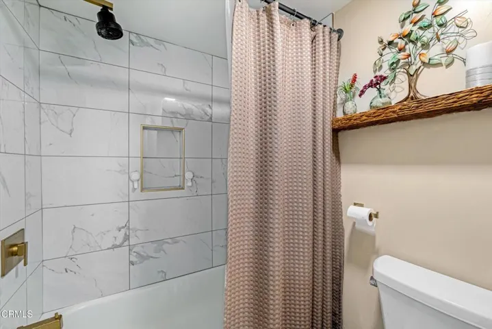 36-660 Sunfish Way-36