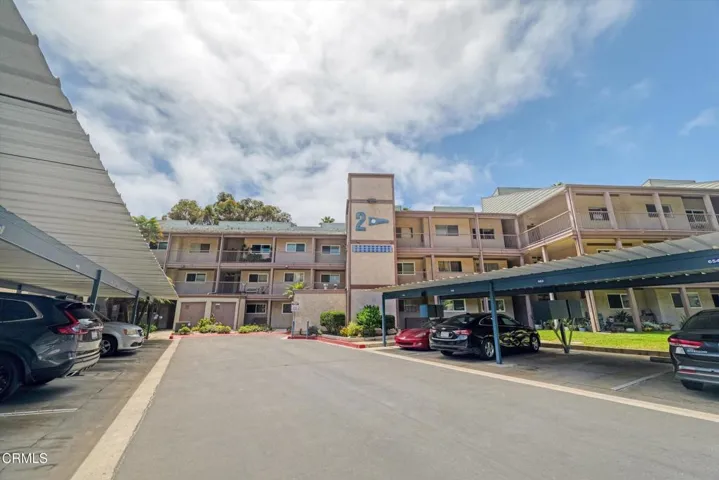 01-660 Sunfish Way-1