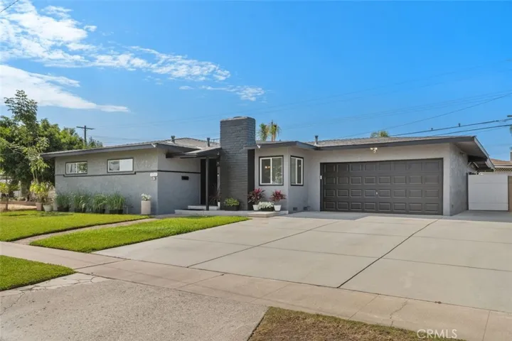 8702 Davmor, Garden Grove, California 92841