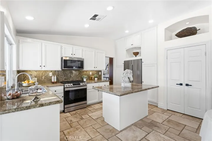 2391 Lonestar Drive, Norco, California 92860