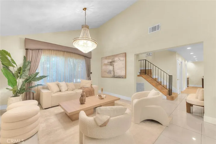 18223 Delano, Los Angeles, California 91335