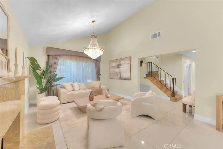 18223 Delano, Los Angeles, California 91335