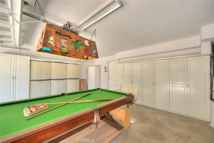 18223 Delano, Los Angeles, California 91335