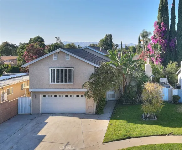 18223 Delano, Los Angeles, California 91335
