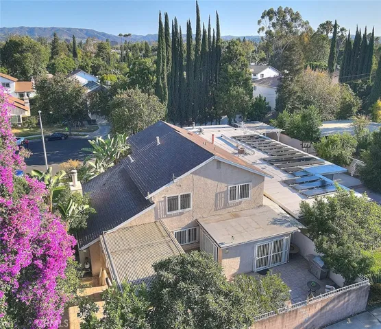 18223 Delano, Los Angeles, California 91335