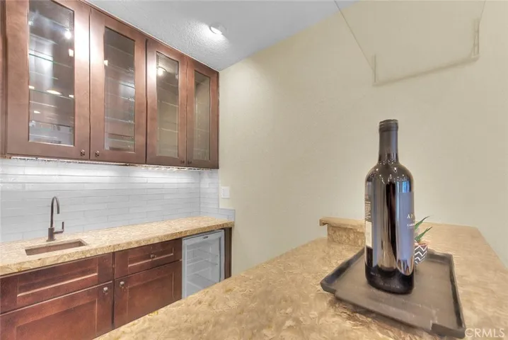 18223 Delano, Los Angeles, California 91335