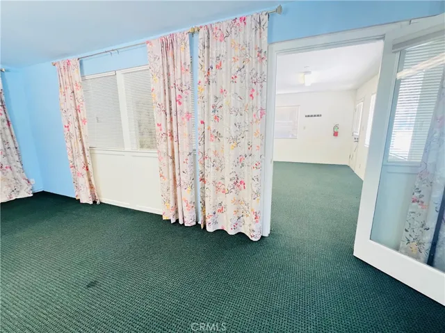 Another angle of separate room