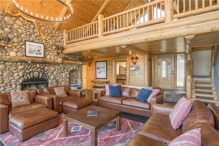 39955 North Shore Drive, Fawnskin, California 92333