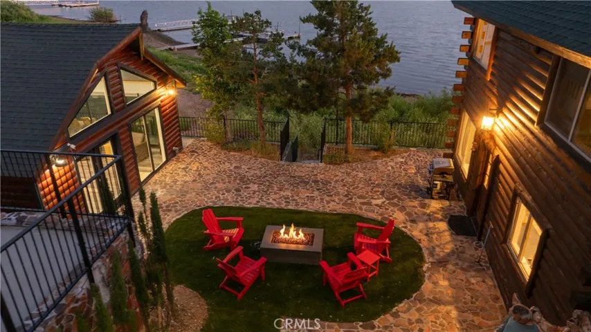 39955 North Shore Drive, Fawnskin, California 92333