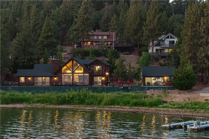 39955 North Shore Drive, Fawnskin, California 92333