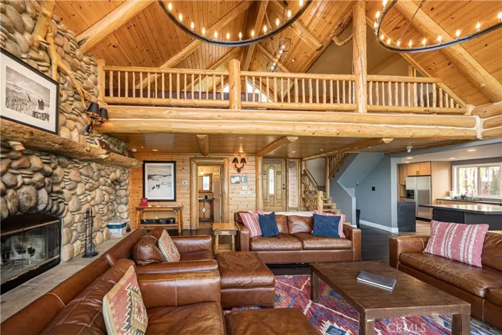 39955 North Shore Drive, Fawnskin, California 92333