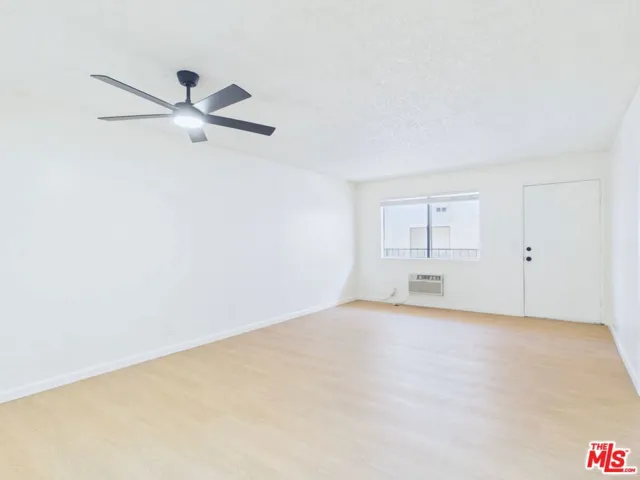 Living Room Area 2