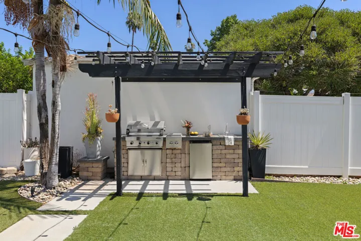 3711 Collis Avenue, Los Angeles, California 90032