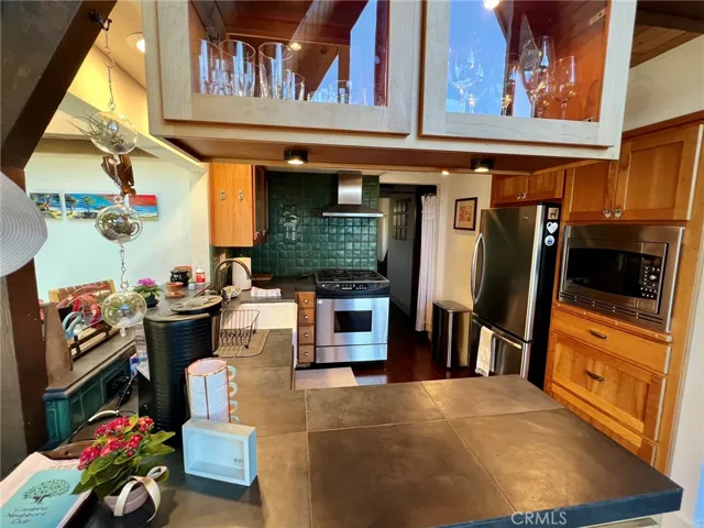 610 Ardath Drive, Cambria, California 93428