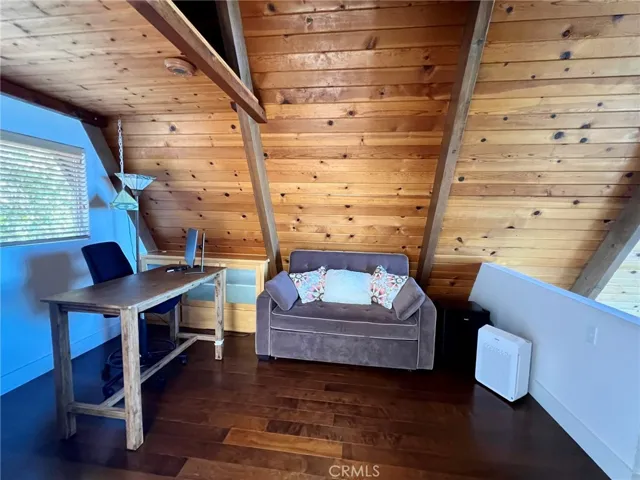 On one end has a desk for remote work