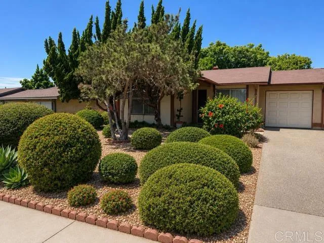 1527 Temple Height Dr.