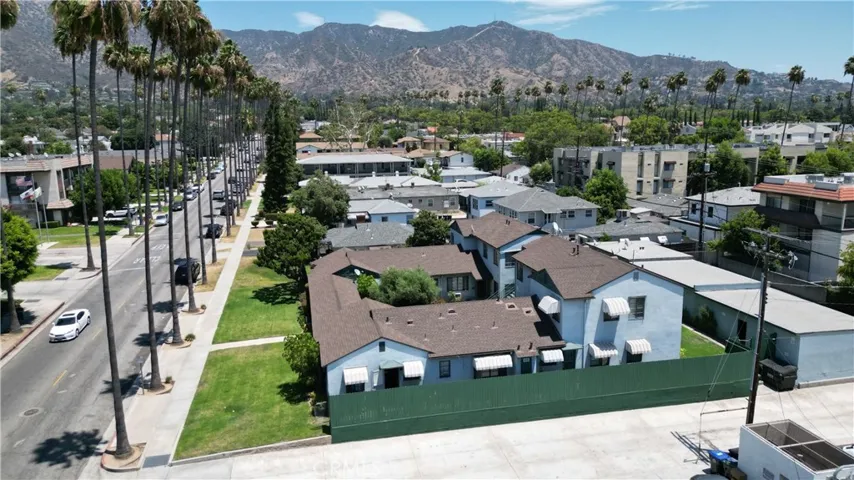 1118 Western Avenue, Glendale, California 91201