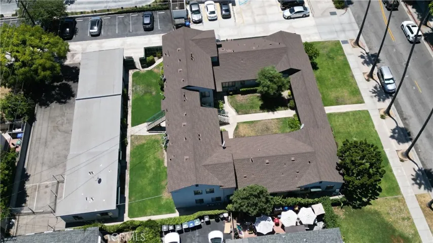1118 Western Avenue, Glendale, California 91201