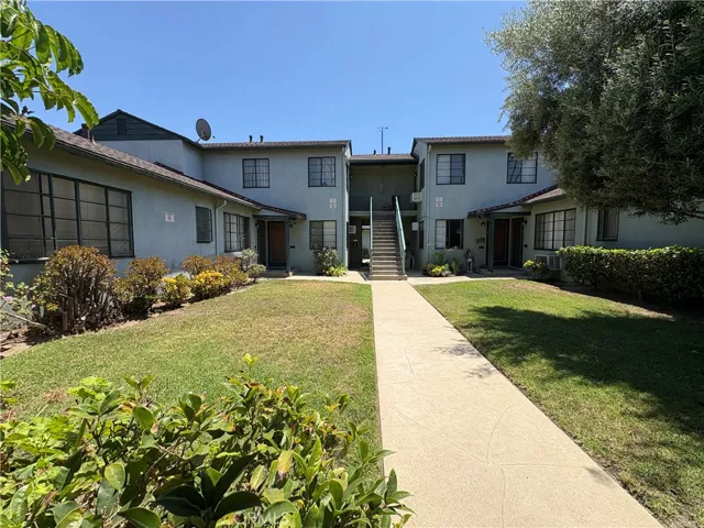 1118 Western Avenue, Glendale, California 91201