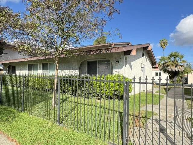 202 E Jackson, Rialto, California 92376 — photo 4