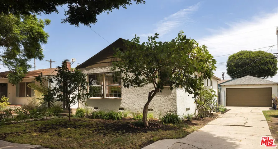 4330 Globe Avenue, Culver City, California 90230