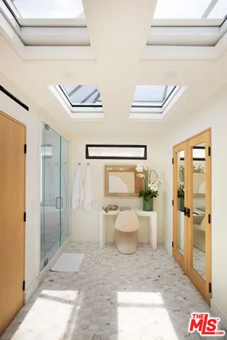 642 Via Lido Nord, Newport Beach, California 92663
