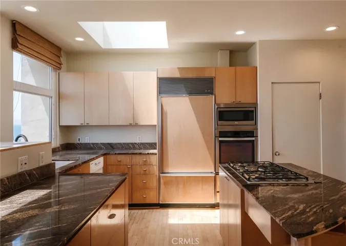 229 25th Place, Manhattan Beach, California 90266