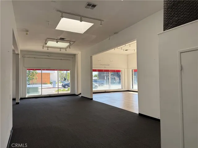 8069 Beverly Boulevard, Los Angeles, California 90048