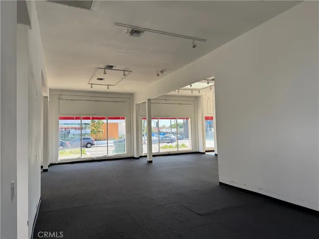 8069 Beverly Boulevard, Los Angeles, California 90048