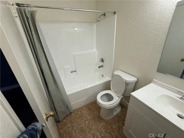 211 Magnolia 115, Glendale, California 91204