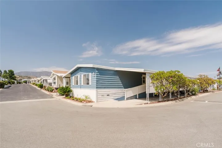 3800 Bradford 63, La Verne, California 91750
