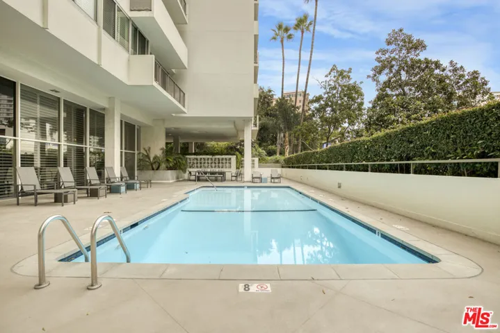 10433 Wilshire Boulevard 808, Los Angeles, California 90024