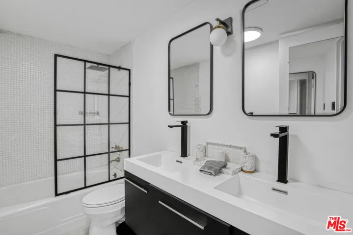 10433 Wilshire Boulevard 808, Los Angeles, California 90024