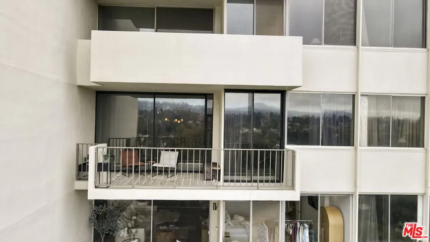 10433 Wilshire Boulevard 808, Los Angeles, California 90024