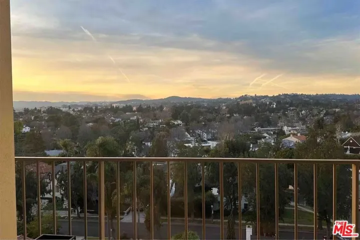 10433 Wilshire Boulevard 808, Los Angeles, California 90024