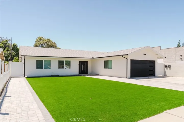 8963 Mclennan, Northridge, California 91343
