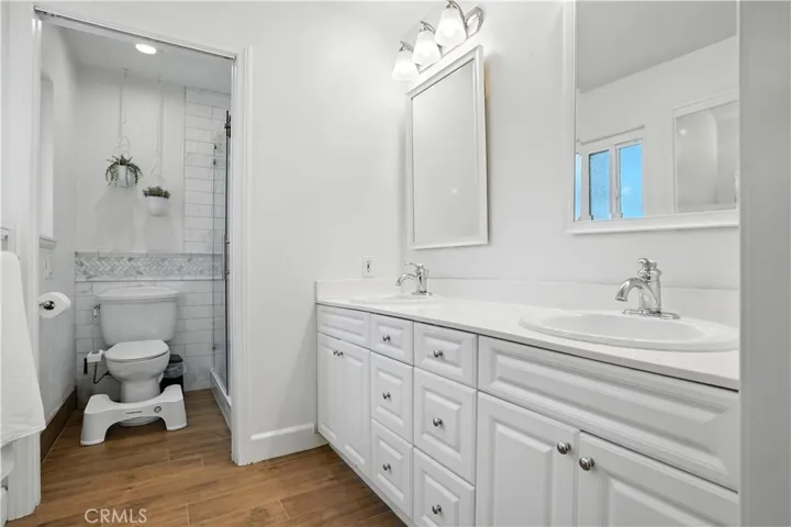 Primary bath