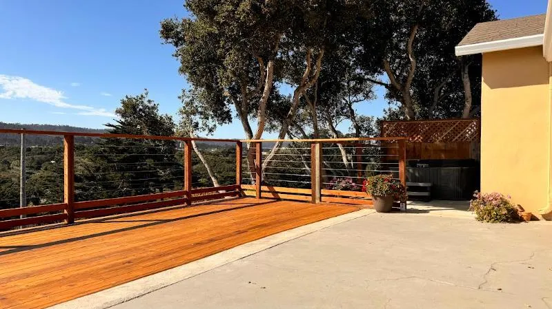 950 Portola, Del Rey Oaks, California 93940