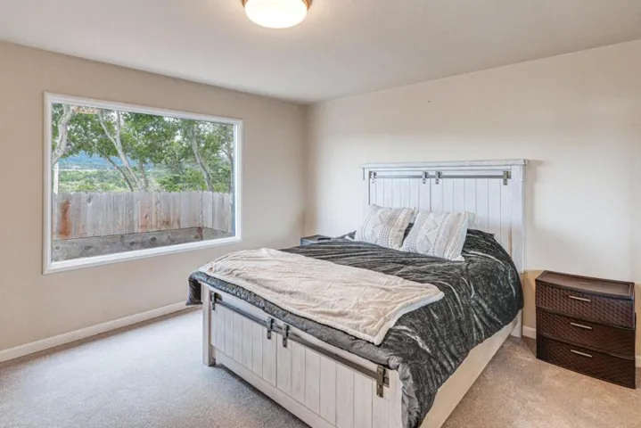 950 Portola, Del Rey Oaks, California 93940