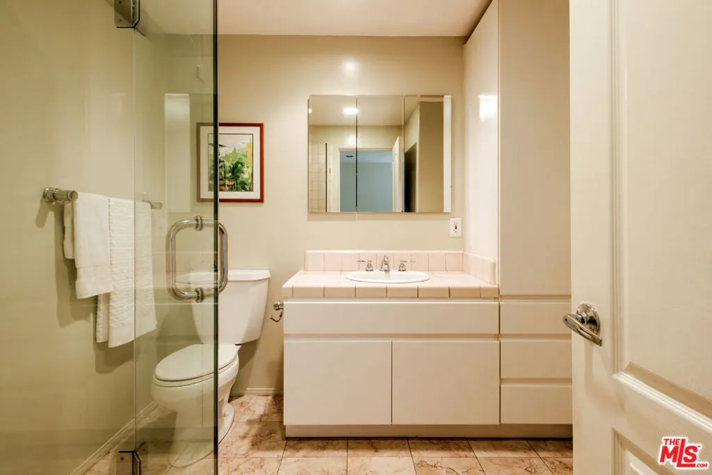 Second Story Bathroom
