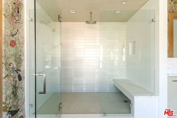 1716 Amherst Avenue, Los Angeles, California 90025
