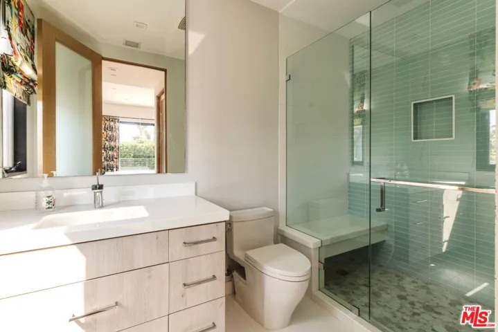 1716 Amherst Avenue, Los Angeles, California 90025