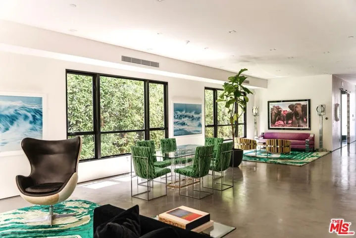 1716 Amherst Avenue, Los Angeles, California 90025