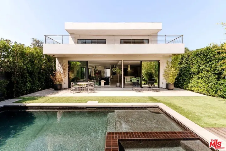 1716 Amherst Avenue, Los Angeles, California 90025