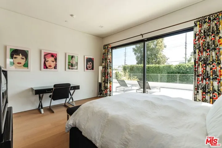 1716 Amherst Avenue, Los Angeles, California 90025