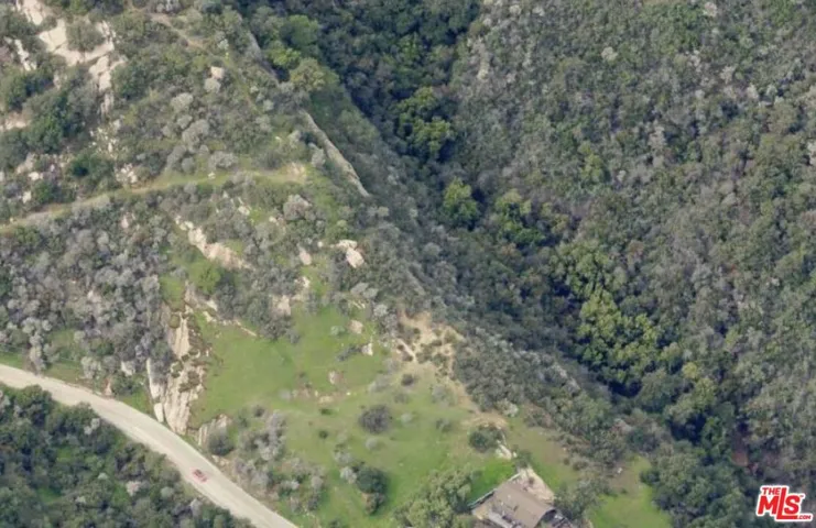 0 Tuna Canyon Road, Topanga, California 90290