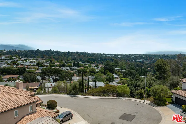 936 N Staley Lane, Los Angeles, California 90042