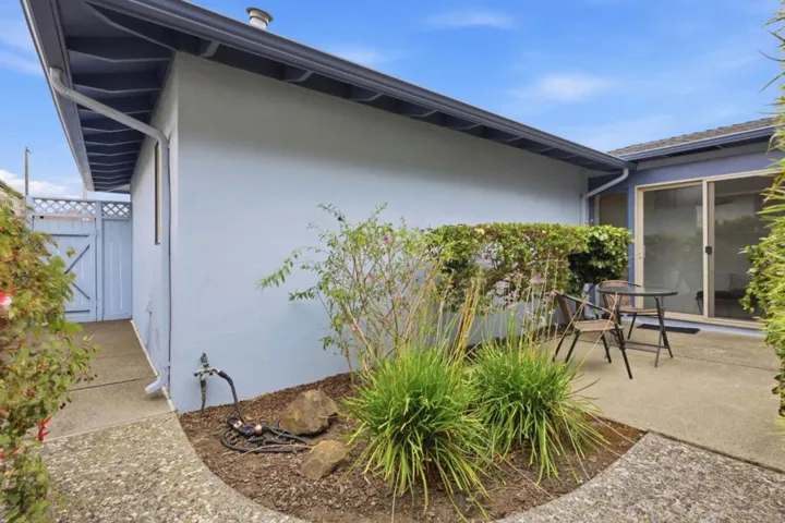 2821 Oakmont Drive, San Bruno, California 94066