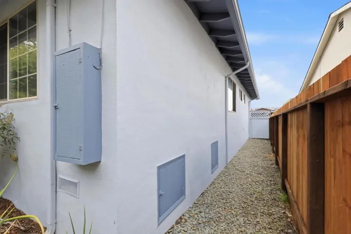2821 Oakmont Drive, San Bruno, California 94066