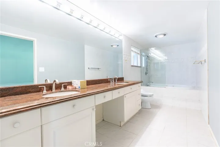 333 W Wistaria Avenue, Arcadia, California 91007